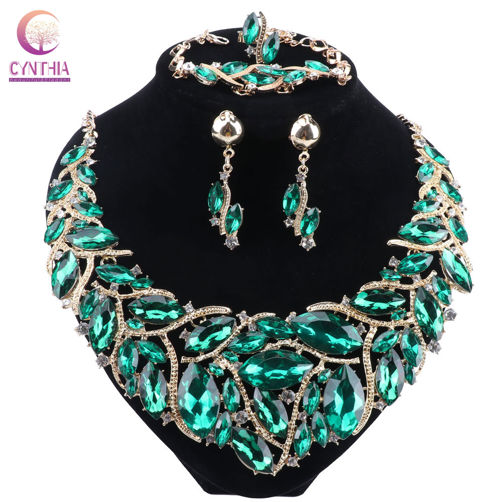 Women Accessories India - Роскошный комплект ювелирных украшений с зелеными