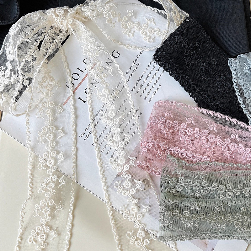 Women Accessories Bouquet - Лента из кружева с цветочной вышивкой,