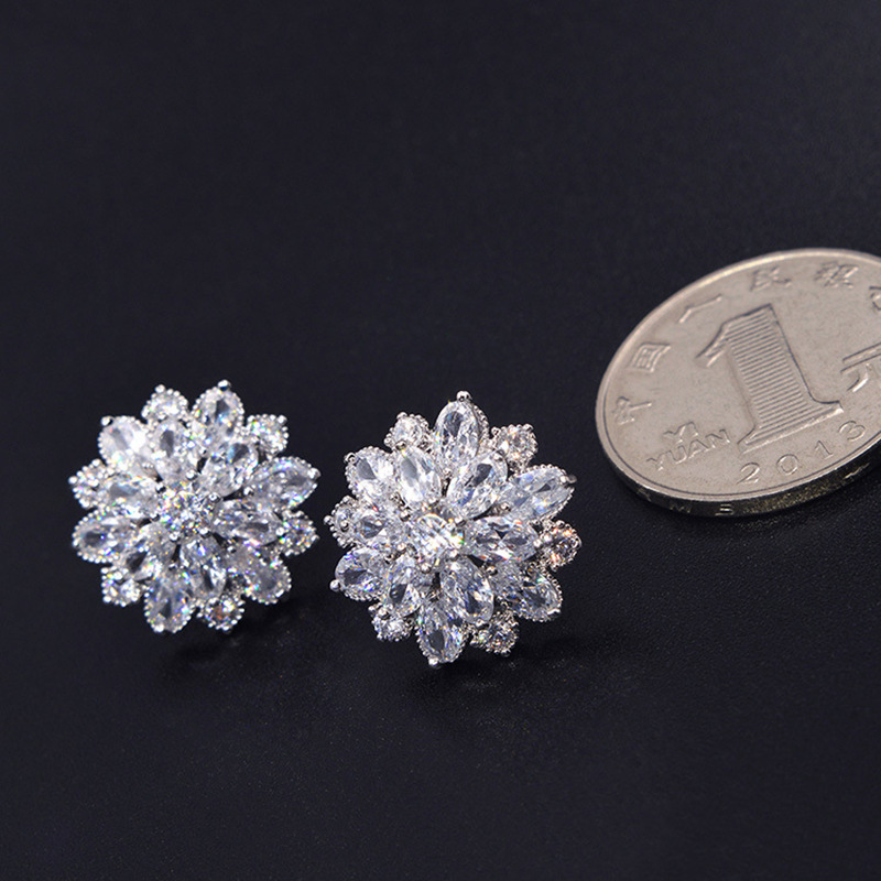 Серьги-гвоздики из серебра 925 – обзор и цена Statement Earrings Oversized