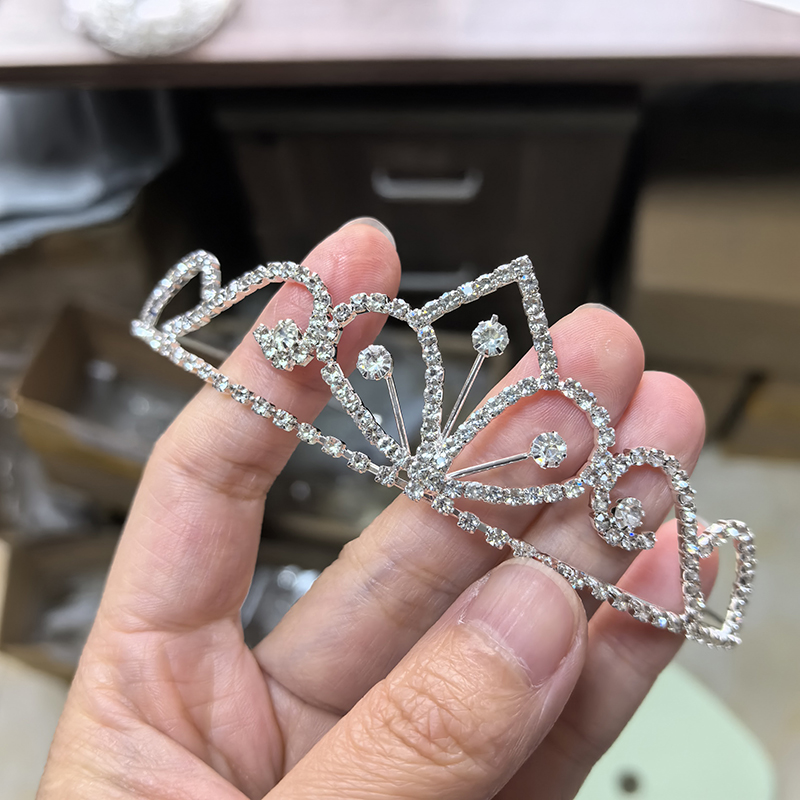 Серебряная корона со стразами, – обзор и цена Women Accessories For Wedding