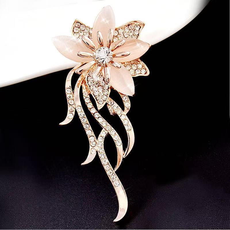 Винтажные броши с камнем кошач – обзор и цена Women Accessories Bouquet