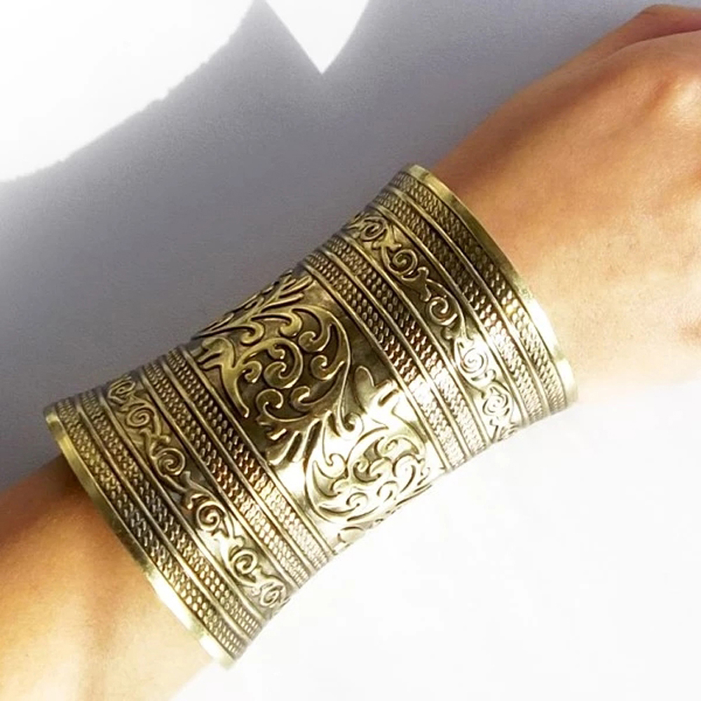 Винтажный широкий браслет-манж – обзор и цена Women Accessories India