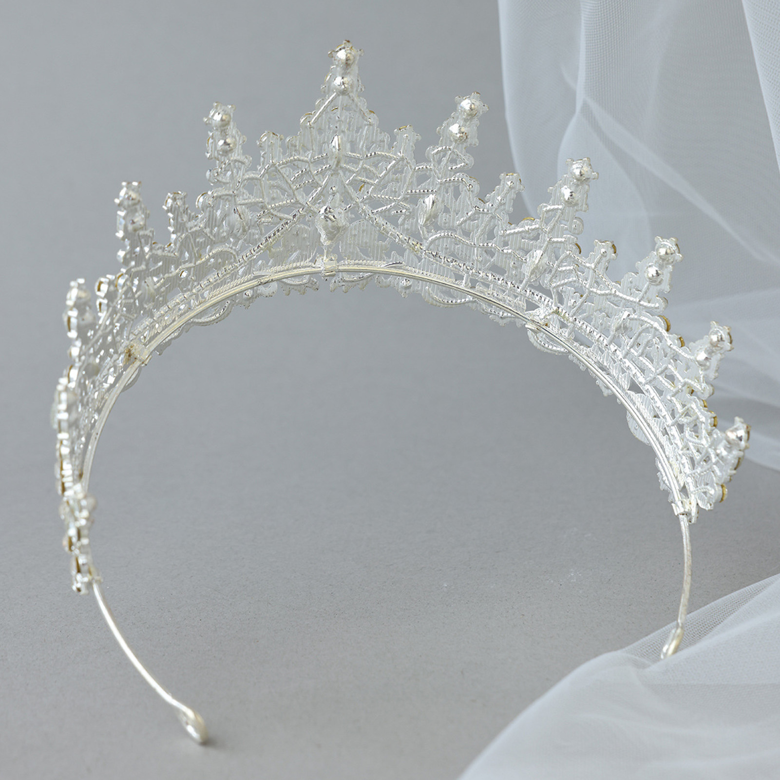 Свадебный головной убор: Сверк – обзор и цена Women Accessories For Wedding